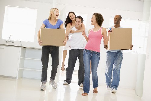 Packing and furniture moving support for homes in Harringay
