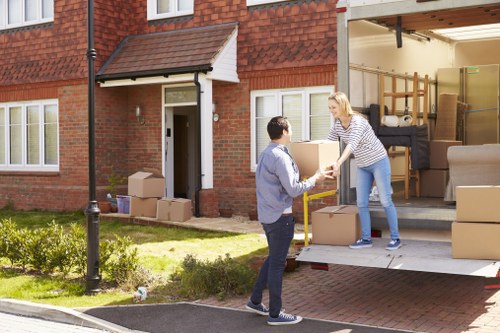 Moving truck service for homes and businesses in Harringay