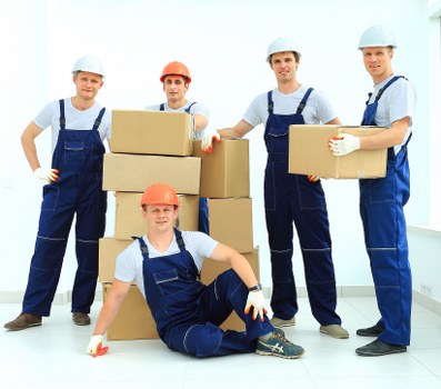 Local packing and unpacking service for homes and businesses near Harringay