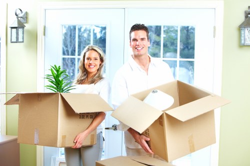 Local moving van service for residential and commercial moves in Harringay